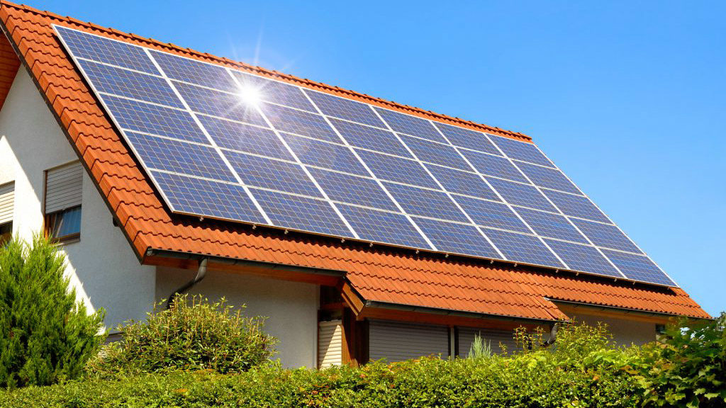 Güneş Enerjisi ve Ekonomi: Yatırımın Avantajları ve Getirileri